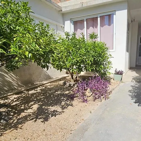 Chapel Road Apartment Baska Voda