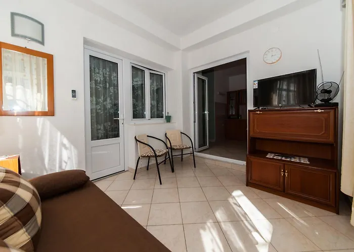 Chapel Road * Baška Voda